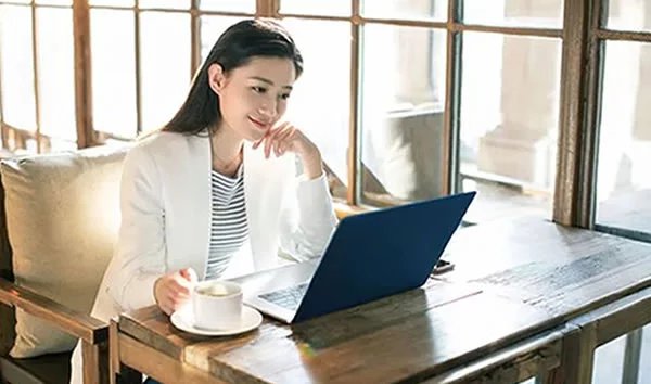 モバイルパソコンとはなに？選び方を解説！ポイントは軽量・価格・性能